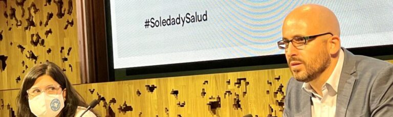 La soledad no deseada es un riesgo tan grave para la salud como el tabaquismo.