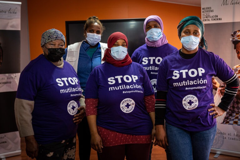 Varias mujeres del grupo de activistas contra la mutilación genital femenina de Médicos del Mundo Comunidad de Madrid.