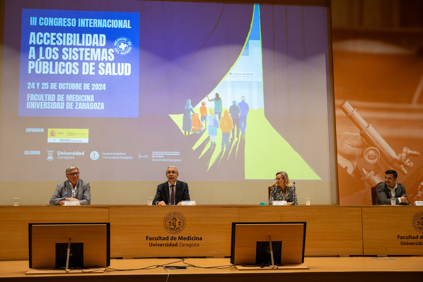 Mesa inaugural del III Congreso de Accesibilidad a los Sistemas Públicos de Salud.